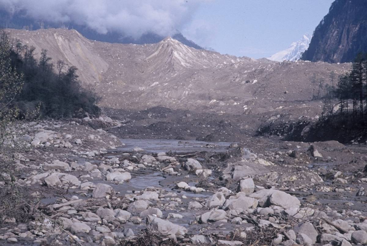 “亚洲水塔”留不住水了<strong></p>
<p>川财证券</strong>？