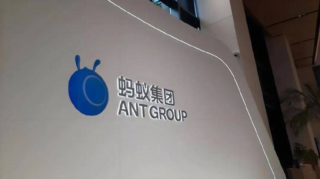 国家为什么要“收拾”马云？就因这10大错<strong></p>
<p>中天证券</strong>，让人认清他那副嘴脸