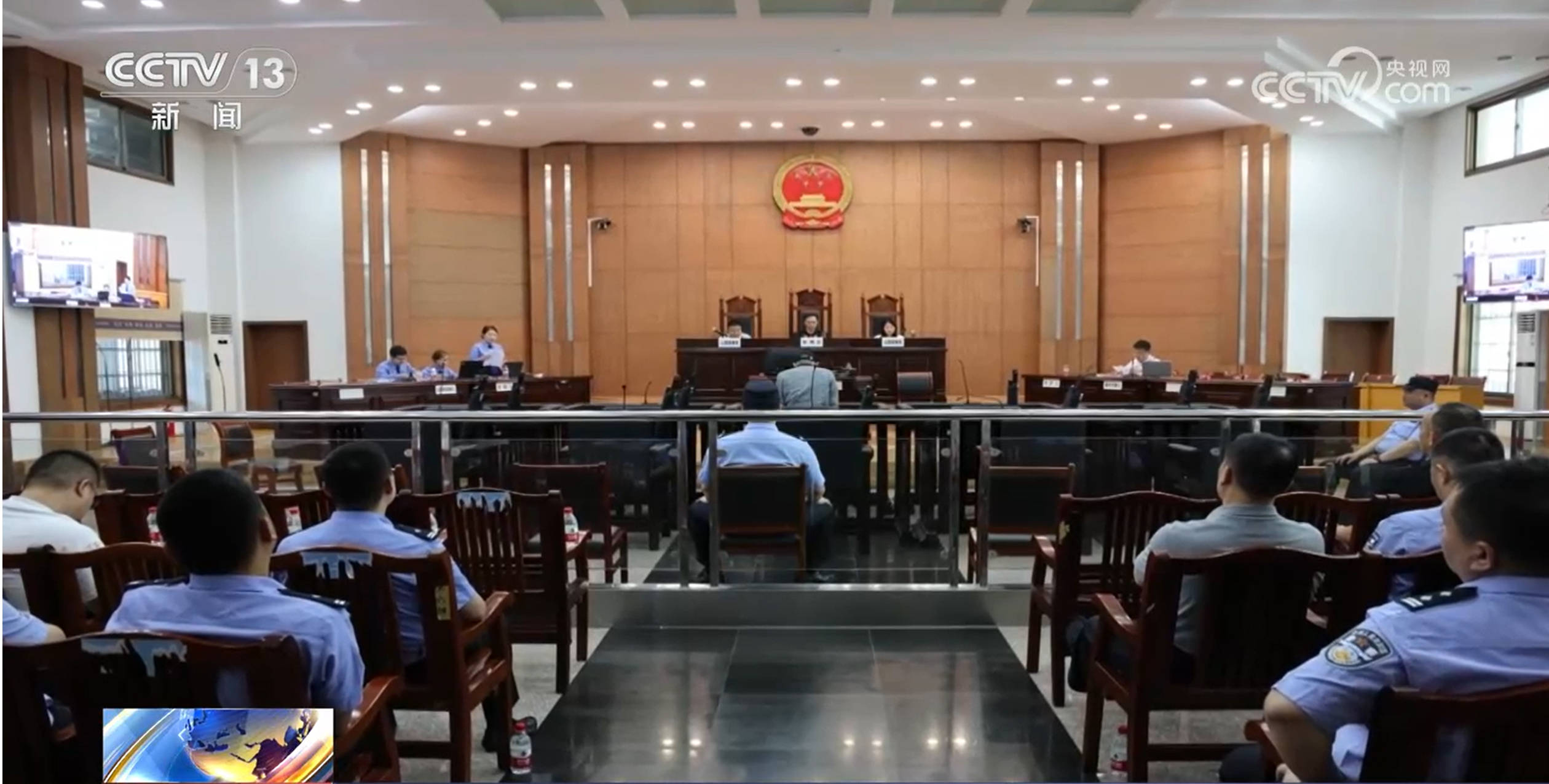 时速可达180公里<strong></p>
<p>中国证券金融股份有限公司</strong>！部分未成年人沉迷？电动自行车非法改装暗藏隐患