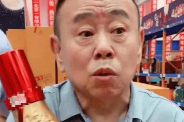 潘长江：我钱花一辈子也花不完<strong></p>
<p>西南证券股吧</strong>，如今67岁却越活越“糊涂”了