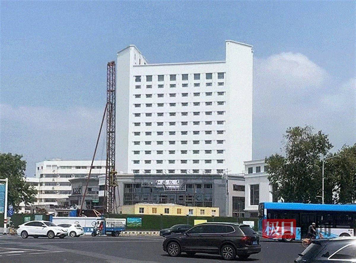 南京虹桥饭店原总厨师长丁洪平被查<strong></p>
<p>西南证券股吧</strong>，前同事：他在业内比较有名