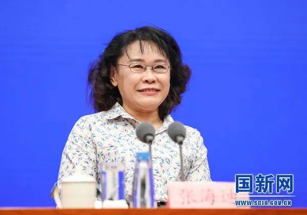 中国残联原主席、康复国际原主席张海迪<strong></p>
<p>西南证券官网</strong>，受聘康复大学名誉校长