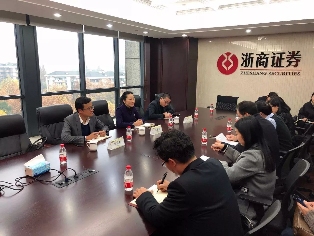 浙商证券怎么样(浙商证券公司官网)